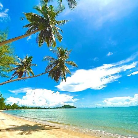 Lipa Lodge Beach Resort Lipa Noi Buitenkant foto