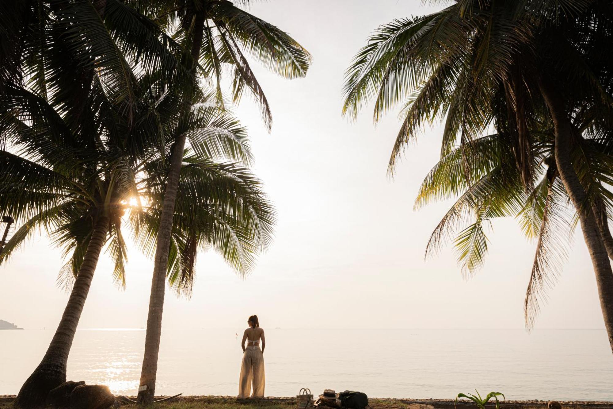 Lipa Lodge Beach Resort Lipa Noi Buitenkant foto