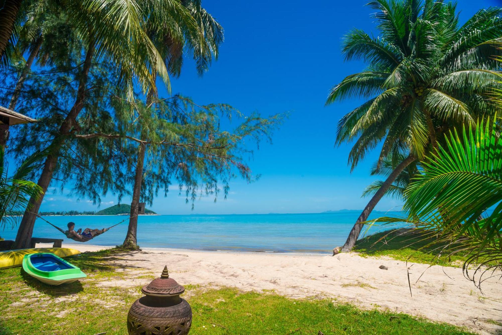Lipa Lodge Beach Resort Lipa Noi Buitenkant foto